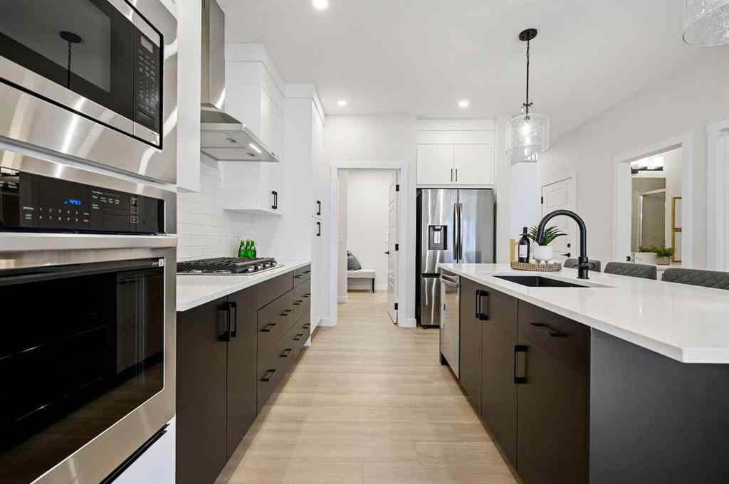 MLS® A2258079 - 91 Versant Way SW in Alpine Park Calgary, Residential