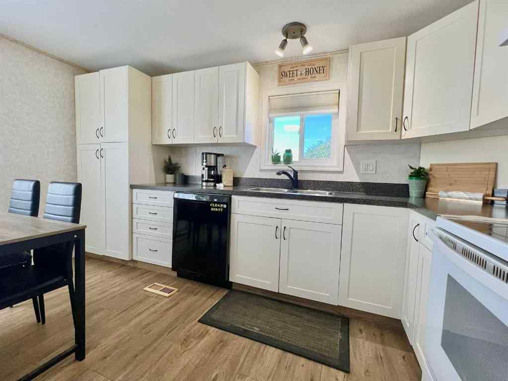 MLS® A2258081 - Unit #144 10615 88 Street  in MH - Trumpeter Village Grande Prairie, Mobile