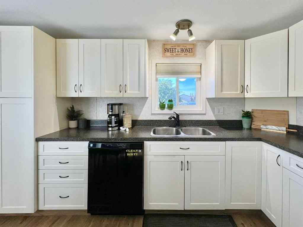 MLS® A2258081 - Unit #144 10615 88 Street  in MH - Trumpeter Village Grande Prairie, Mobile