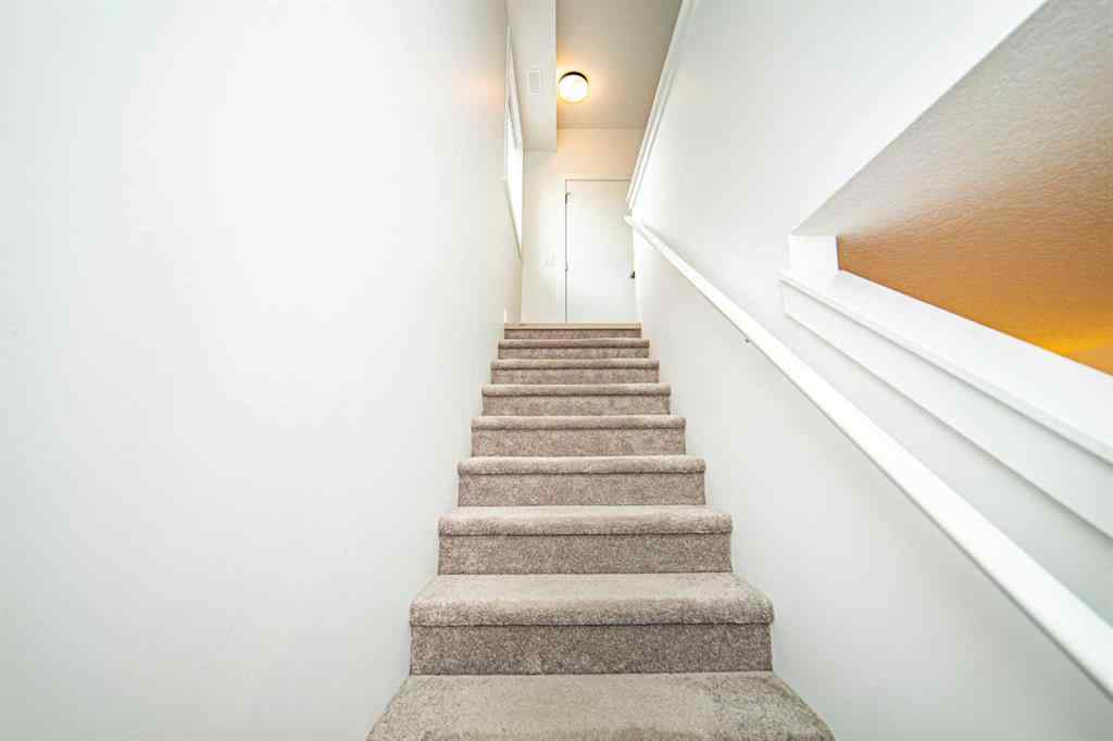 MLS® A2258084 - 120 Spring Creek Common SW in Springbank Hill Calgary, Residential
