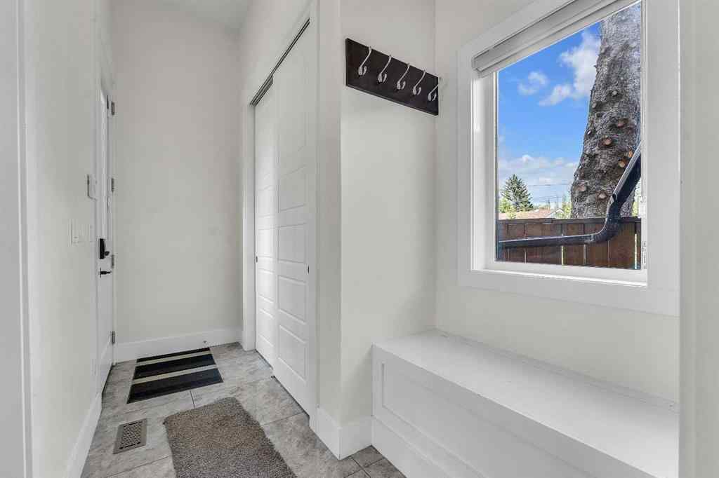 MLS® A2258093 - 602 22 Avenue NE in Winston Heights/Mountview Calgary, Residential