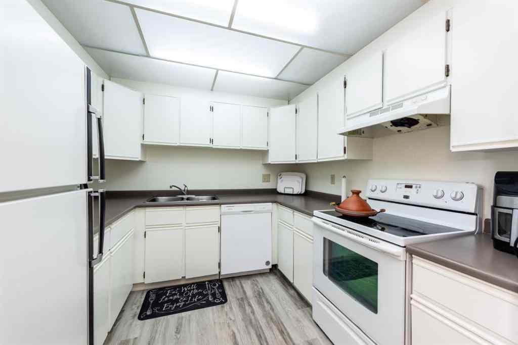 MLS® A2258095 - Unit #206 333 Garry Crescent NE in Greenview Calgary, Residential