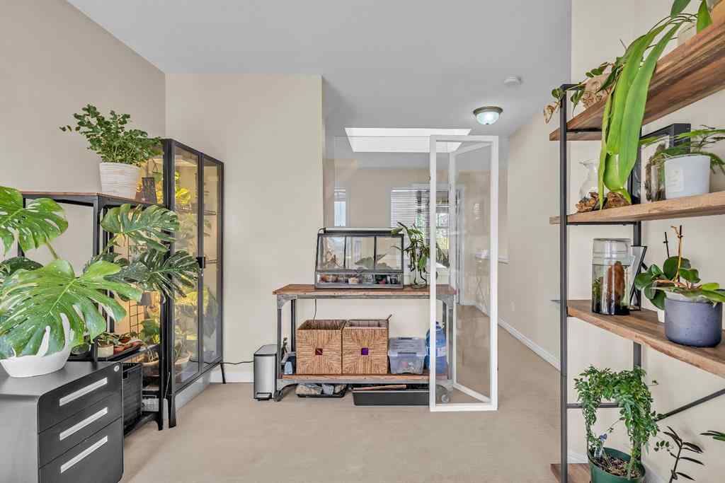 MLS® A2258097 - 140 Tuscany Ridge Terrace NW in Tuscany Calgary, Residential