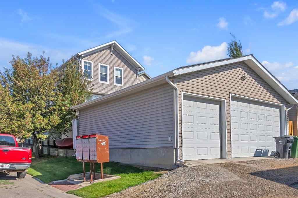 MLS® A2258097 - 140 Tuscany Ridge Terrace NW in Tuscany Calgary, Residential