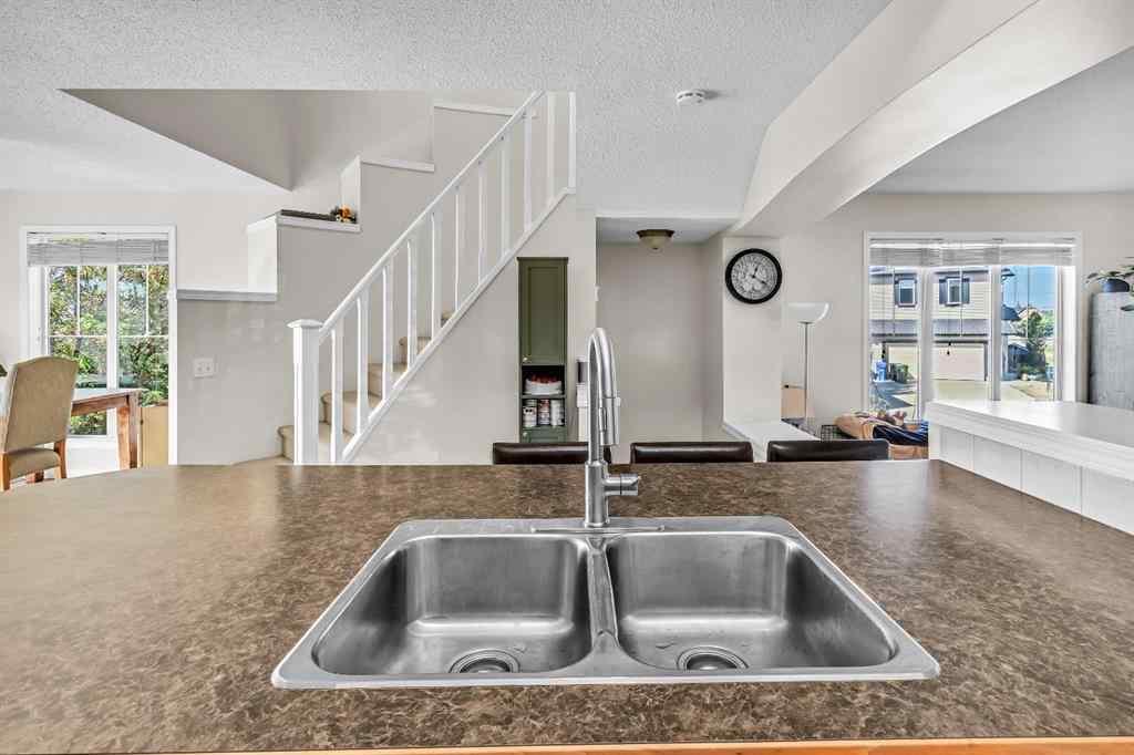 MLS® A2258097 - 140 Tuscany Ridge Terrace NW in Tuscany Calgary, Residential