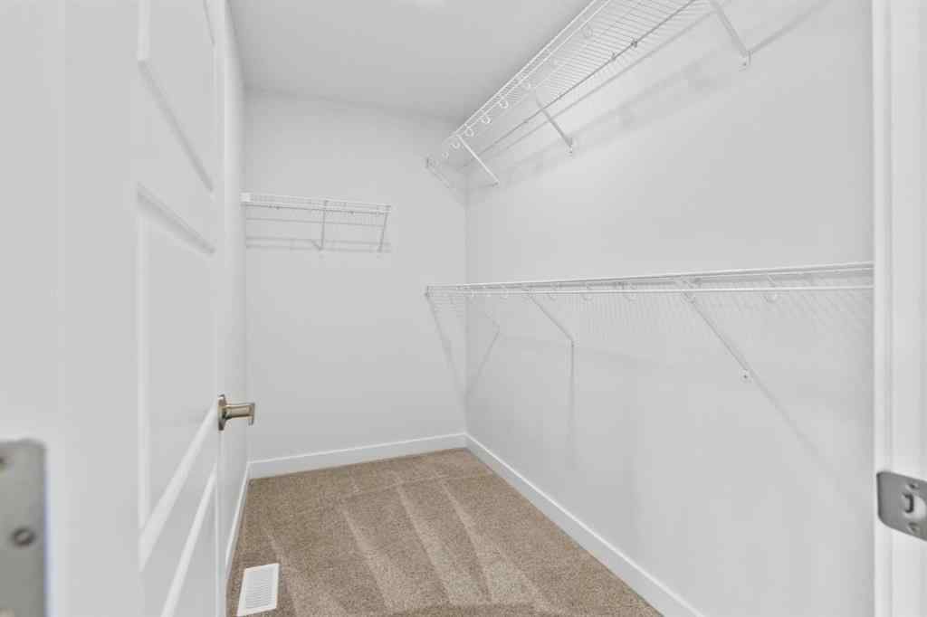 MLS® A2258100 - 121 Creekstone Landing SW in Pine Creek Calgary, Residential