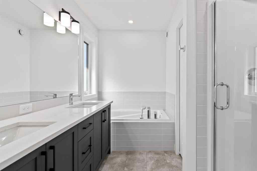 MLS® A2258100 - 121 Creekstone Landing SW in Pine Creek Calgary, Residential