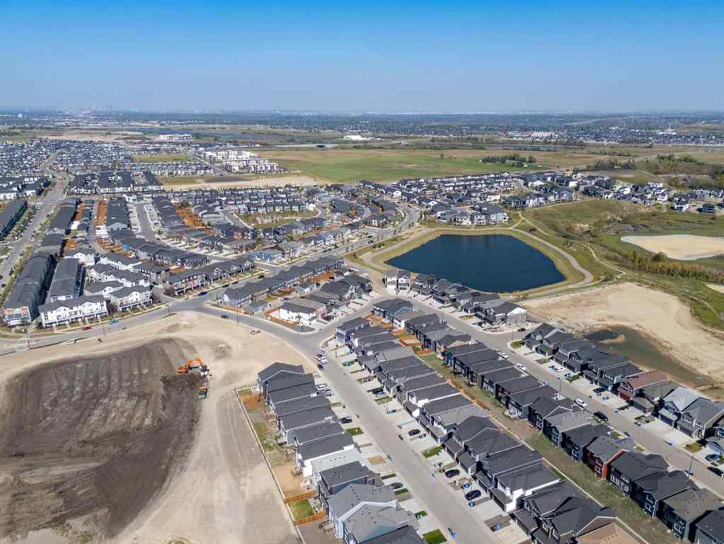 MLS® A2258100 - 121 Creekstone Landing SW in Pine Creek Calgary, Residential