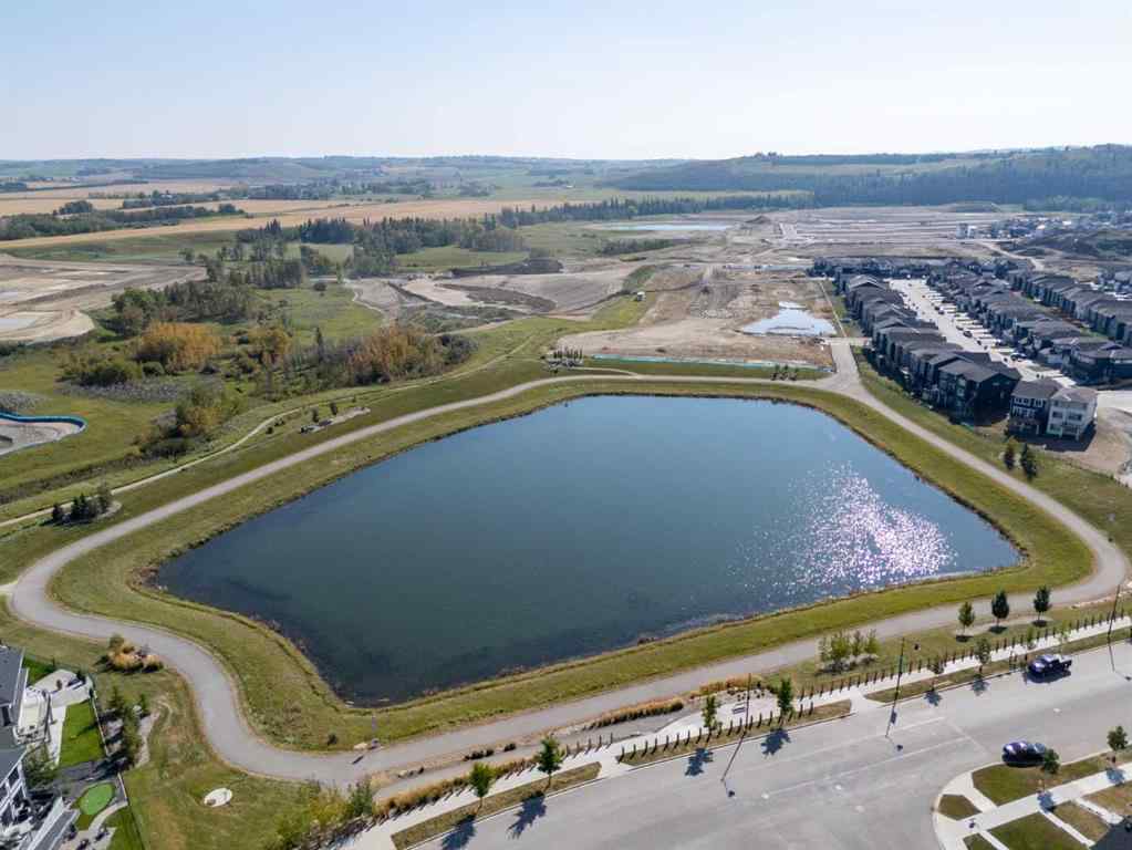 MLS® A2258100 - 121 Creekstone Landing SW in Pine Creek Calgary, Residential