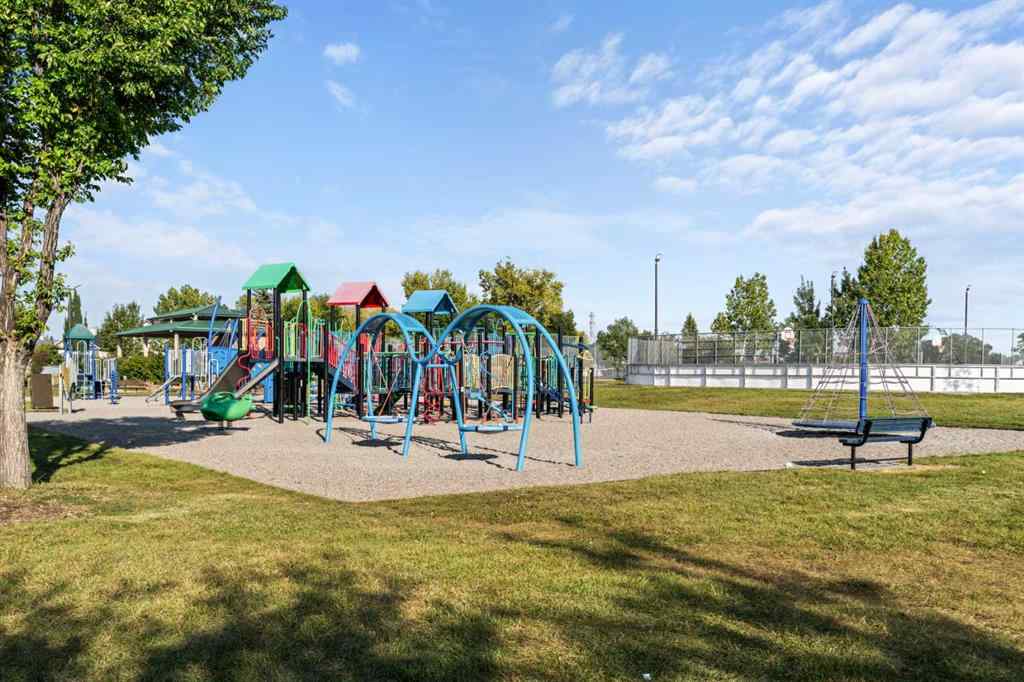 MLS® A2258101 - 52 Applecroft Road SE in Applewood Park Calgary, Residential