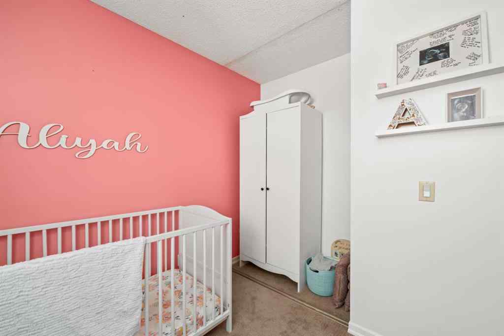 MLS® A2258101 - 52 Applecroft Road SE in Applewood Park Calgary, Residential
