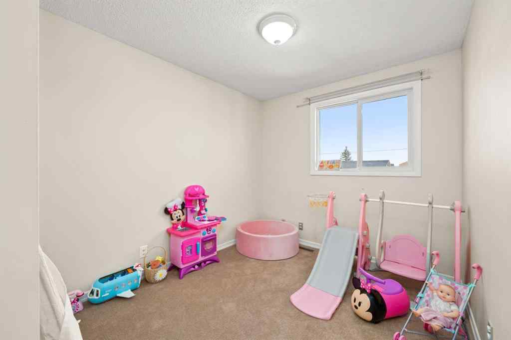 MLS® A2258101 - 52 Applecroft Road SE in Applewood Park Calgary, Residential