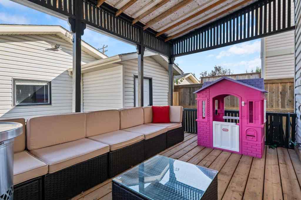 MLS® A2258101 - 52 Applecroft Road SE in Applewood Park Calgary, Residential