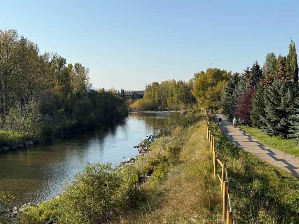MLS® A2258102 - 12 Bow Way  in Bow Meadows Cochrane, Residential