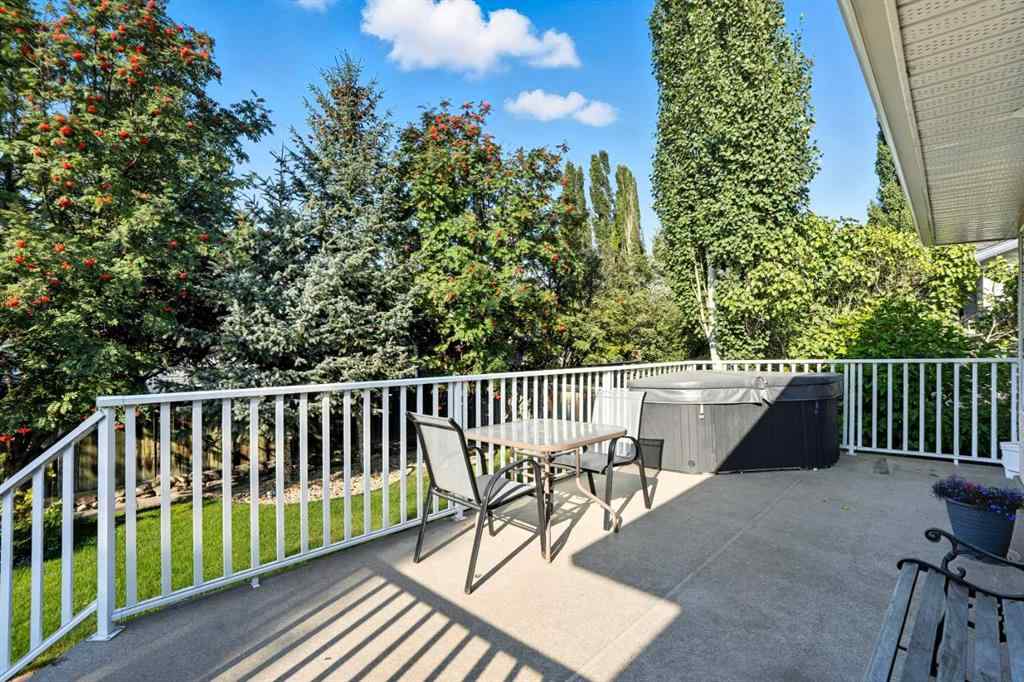 MLS® A2258102 - 12 Bow Way  in Bow Meadows Cochrane, Residential