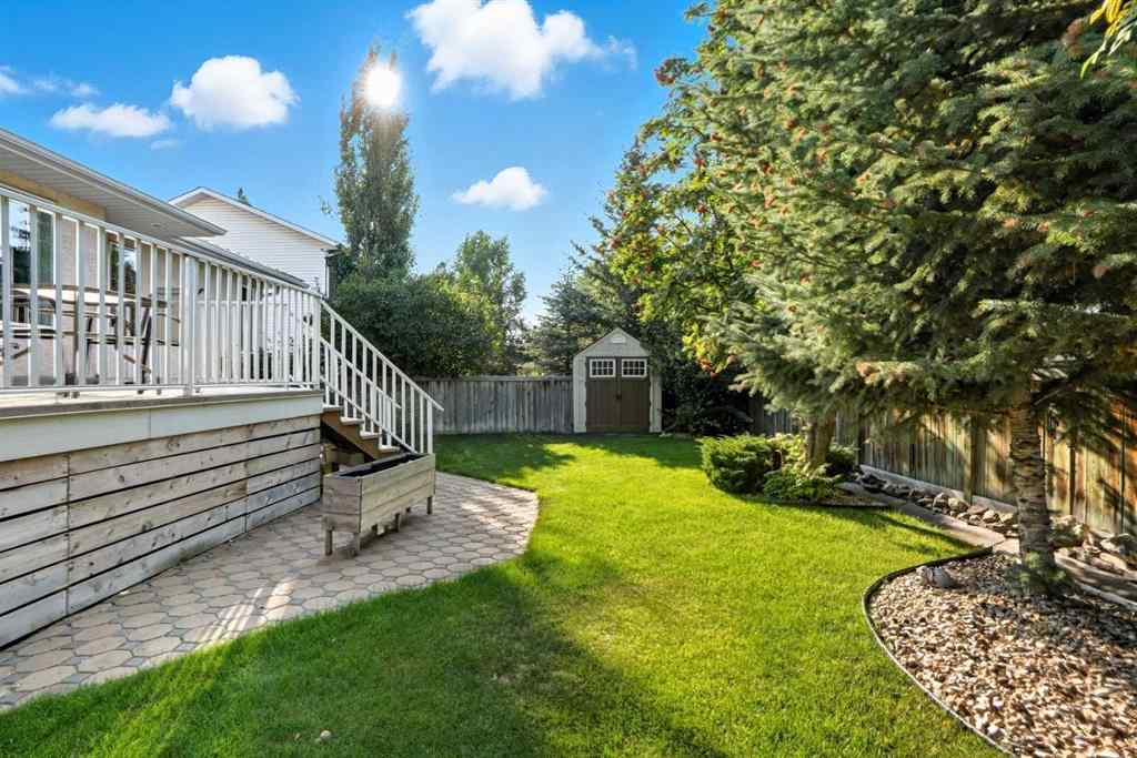 MLS® A2258102 - 12 Bow Way  in Bow Meadows Cochrane, Residential