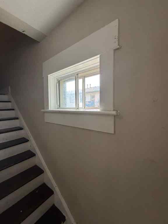 MLS® A2258103 - 823 4 Street SE in River Flats Medicine Hat, Residential