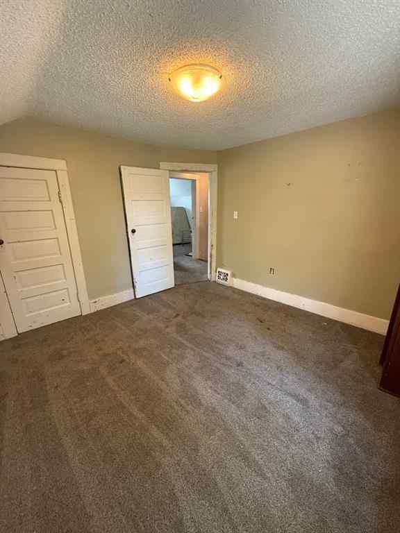 MLS® A2258103 - 823 4 Street SE in River Flats Medicine Hat, Residential