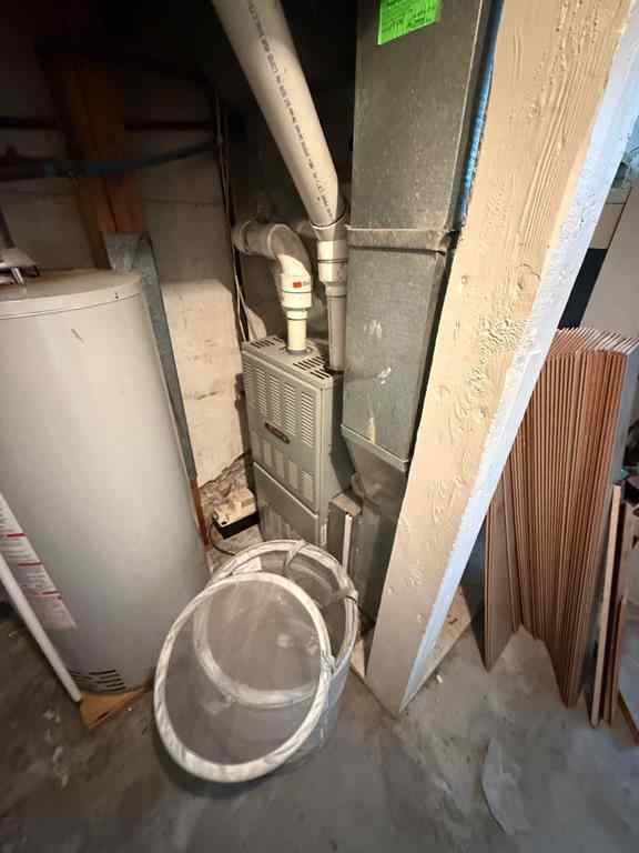 MLS® A2258103 - 823 4 Street SE in River Flats Medicine Hat, Residential