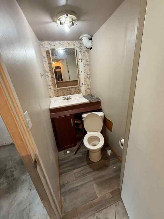 MLS® A2258103 - 823 4 Street SE in River Flats Medicine Hat, Residential