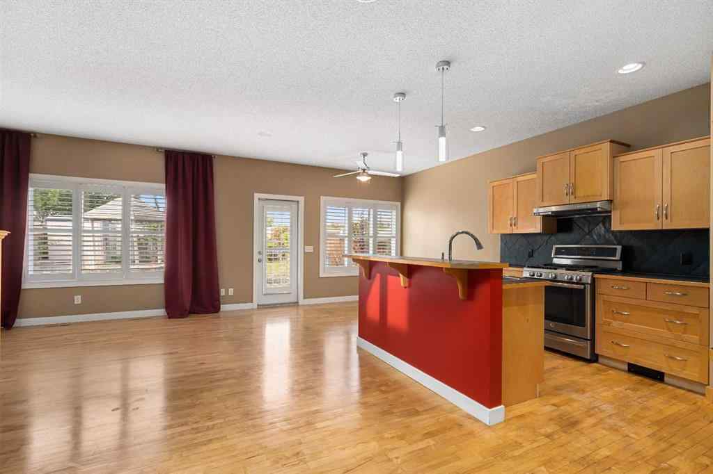 MLS® A2258105 - 78 New Brighton Manor SE in New Brighton Calgary, Residential