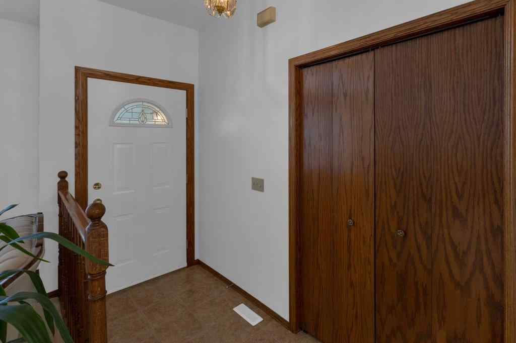 MLS® A2258106 - 164 Hawkhill Way NW in Hawkwood Calgary, Residential