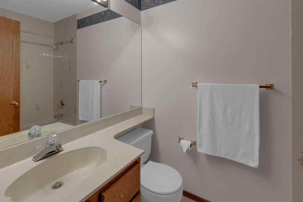 MLS® A2258106 - 164 Hawkhill Way NW in Hawkwood Calgary, Residential