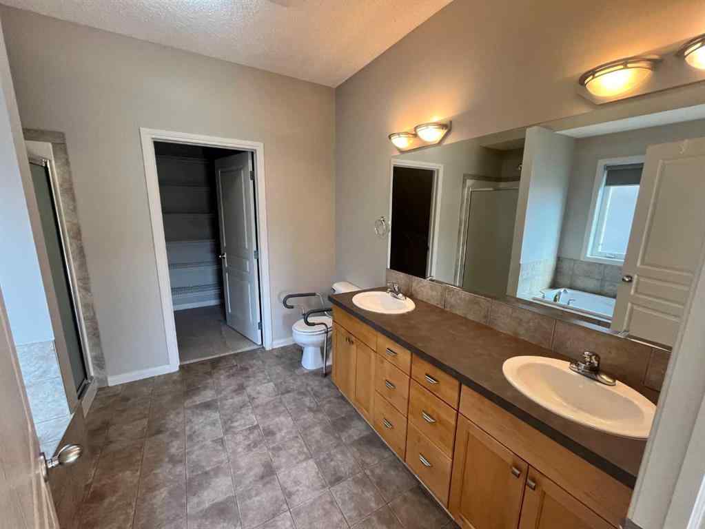 MLS® A2258117 - 21 Fairway Village   in NONE Taber, Residential