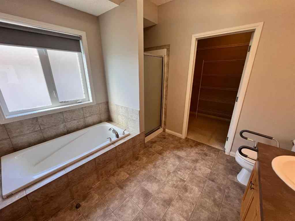 MLS® A2258117 - 21 Fairway Village   in NONE Taber, Residential