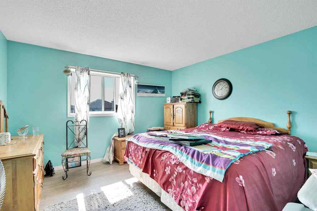MLS® A2258120 - 531 Stonegate Road NW in Stonegate Airdrie, Residential