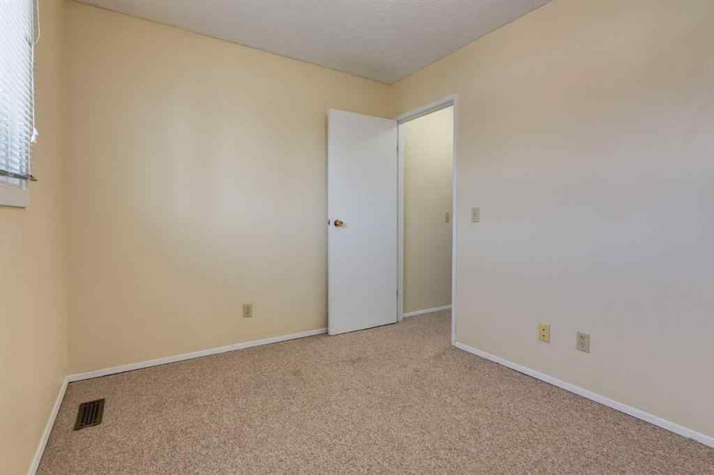 MLS® A2258123 - Unit #221 200 Brookpark Drive SW in Braeside Calgary, Residential