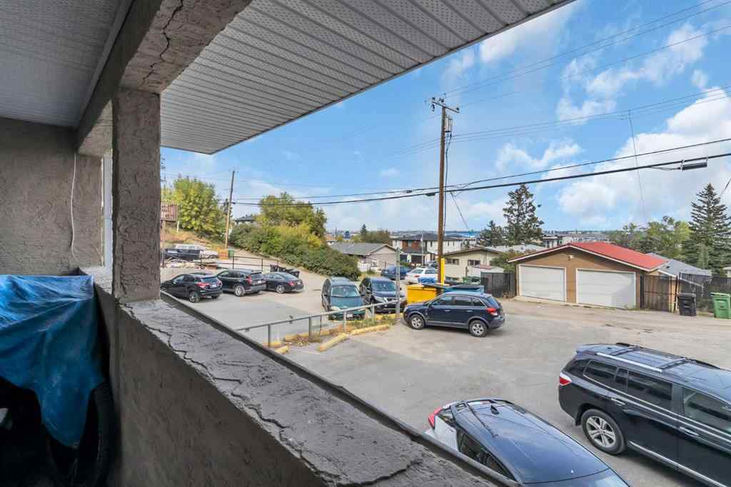 MLS® A2258124 - Unit #11 3726 Centre Street NE in Highland Park Calgary, Residential