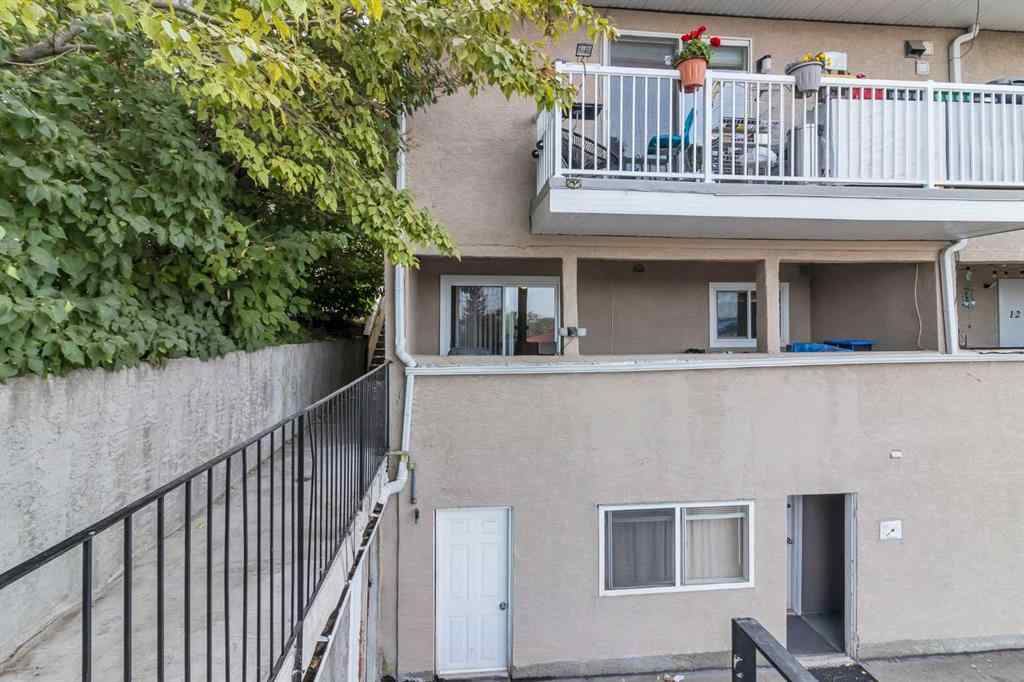 MLS® A2258124 - Unit #11 3726 Centre Street NE in Highland Park Calgary, Residential