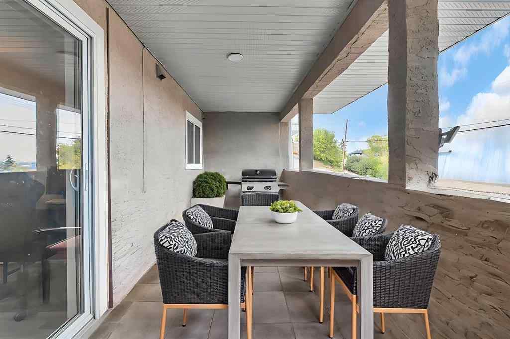 MLS® A2258124 - Unit #11 3726 Centre Street NE in Highland Park Calgary, Residential