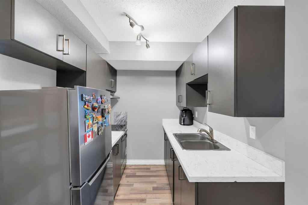 MLS® A2258124 - Unit #11 3726 Centre Street NE in Highland Park Calgary, Residential