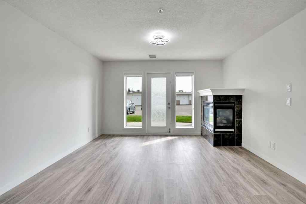 MLS® A2258126 - Unit #107 300 Edwards Way NW in Willowbrook Airdrie, Residential