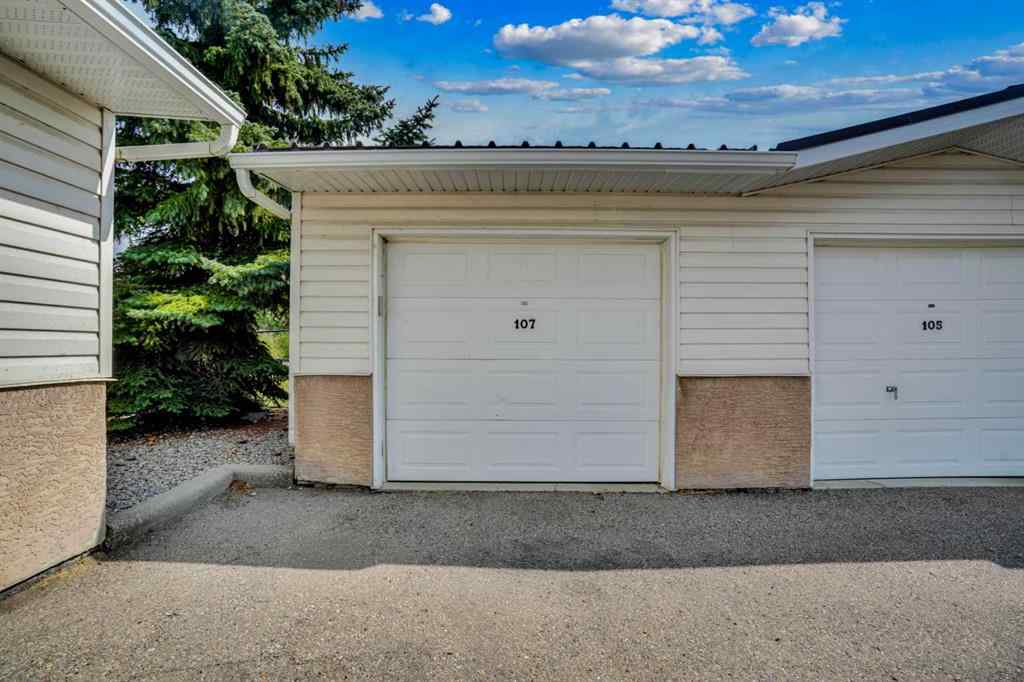 MLS® A2258126 - Unit #107 300 Edwards Way NW in Willowbrook Airdrie, Residential