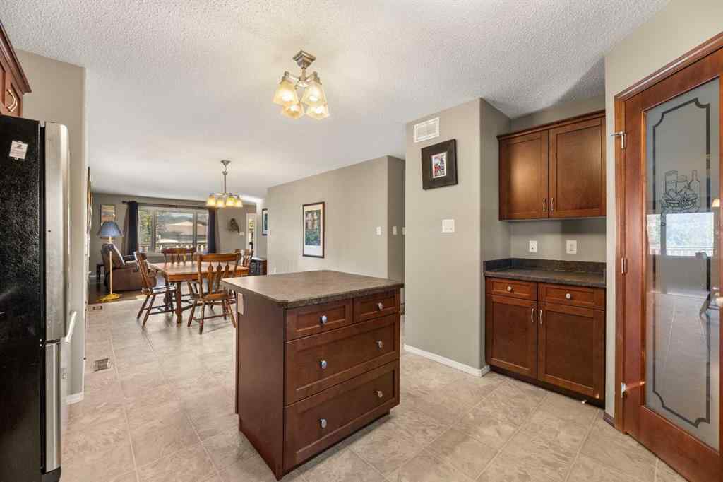 MLS® A2258127 - 1509 16 Street  in NONE Didsbury, Residential