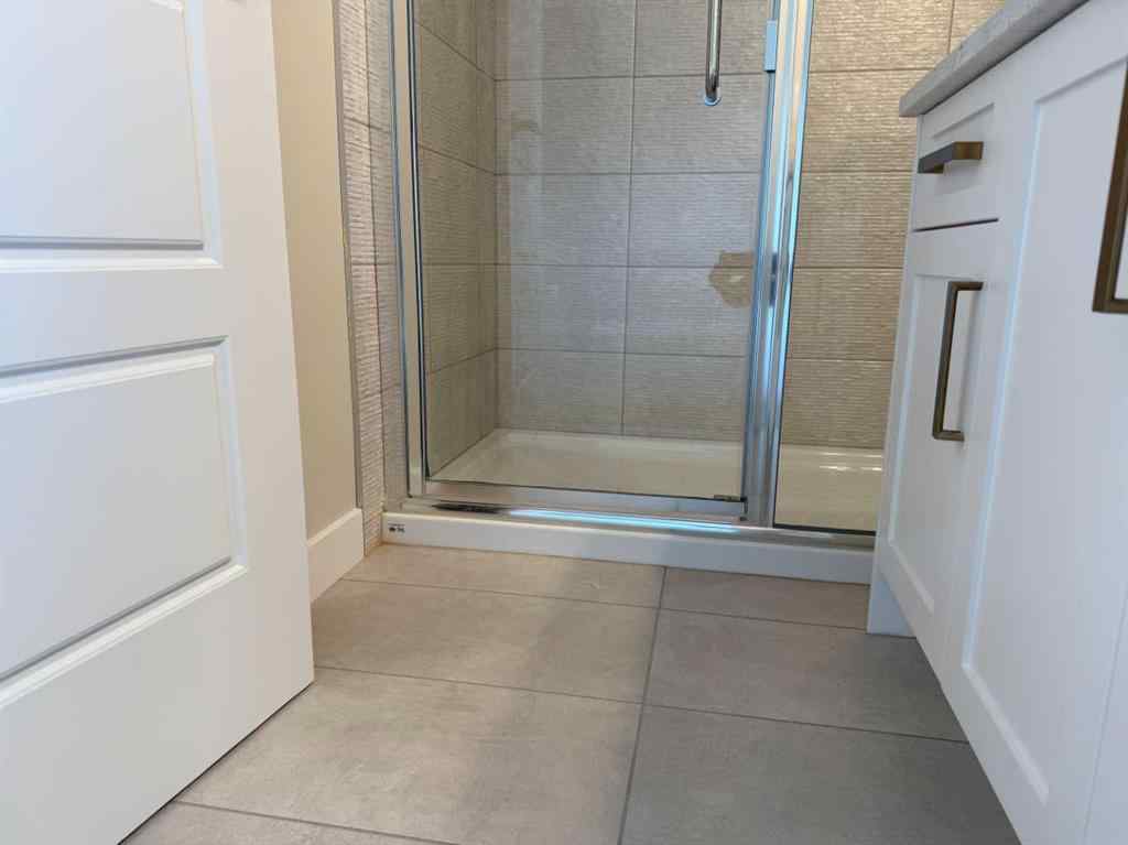 MLS® A2258128 - 318 Sundown Road  in Sunset Ridge Cochrane, Residential