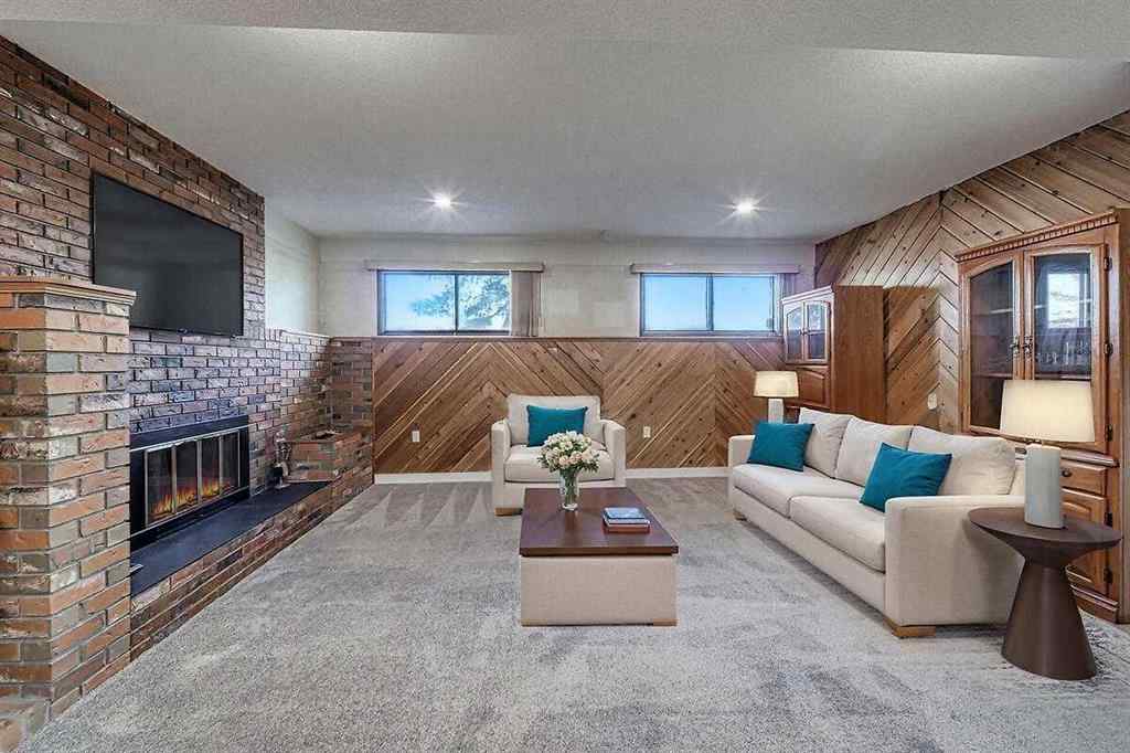 MLS® A2258129 - 244 Pinetree Road NE in Pineridge Calgary, Residential