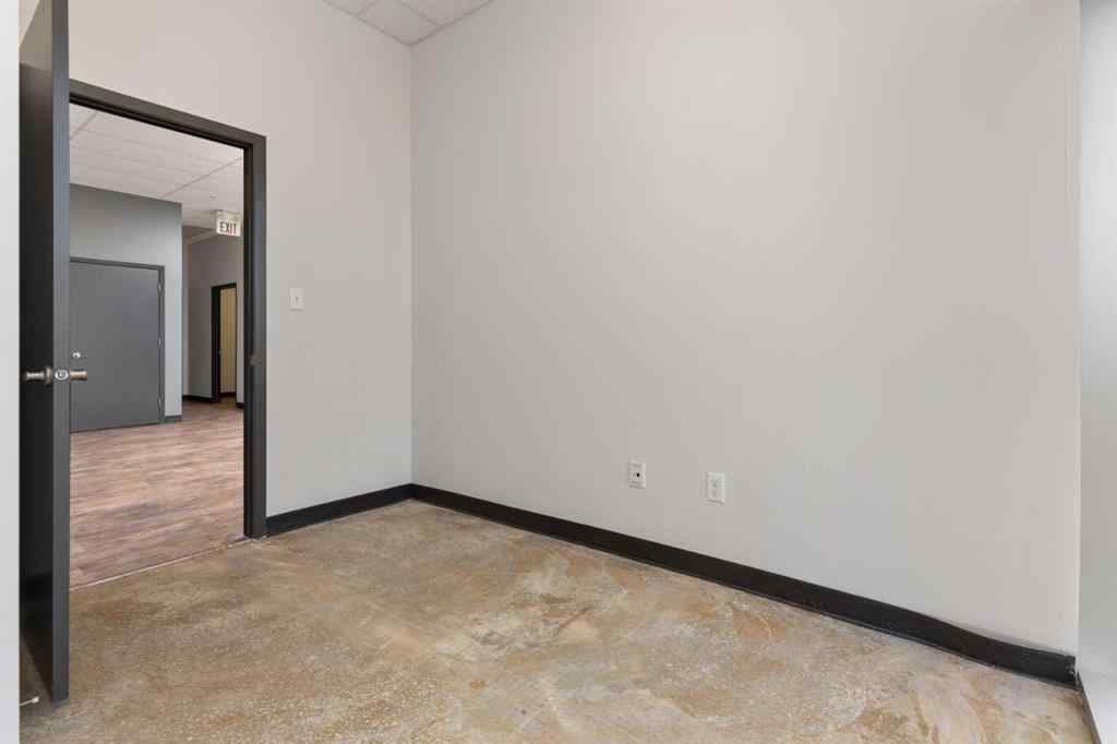 MLS® A2258132 - 6708 48 Avenue  in West End Camrose, Commercial