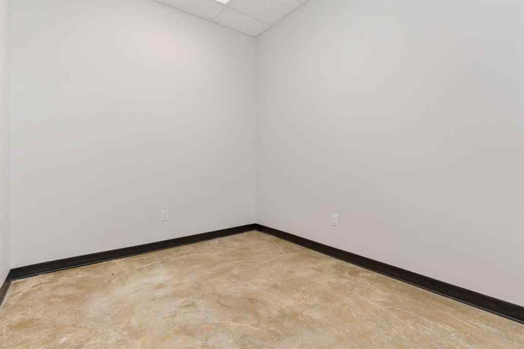 MLS® A2258132 - 6708 48 Avenue  in West End Camrose, Commercial