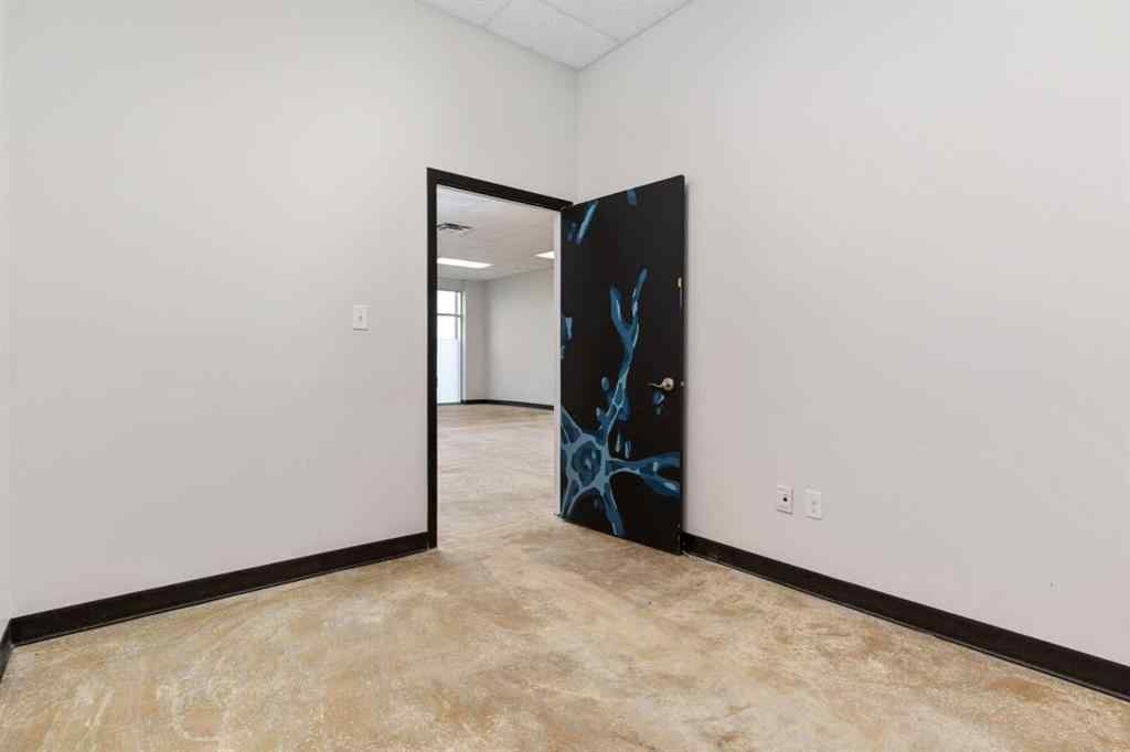 MLS® A2258132 - 6708 48 Avenue  in West End Camrose, Commercial