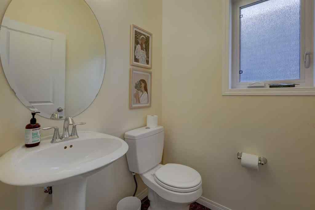MLS® A2258134 - 24 Fireside Burrow  in Fireside Cochrane, Residential