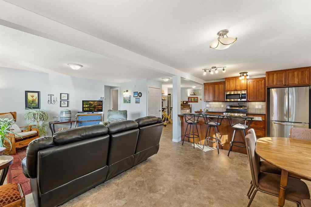 MLS® #A2258135 - 49 Bluebird Drive  in NONE Didsbury, Residential Open Houses