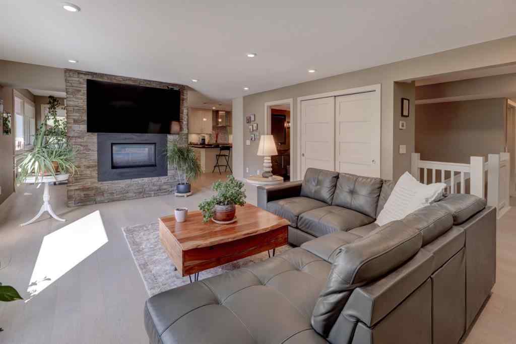 MLS® A2258136 - Unit #803 105 Stewart Creek Rise  in Three Sisters Canmore, Residential