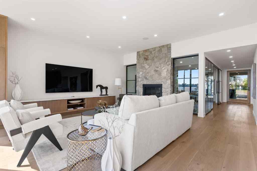 MLS® A2258137 - 692 West Chestermere Drive  in West Chestermere Drive Chestermere, Residential