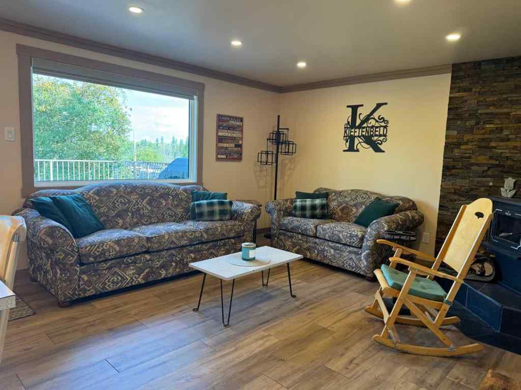 MLS® A2258138 - 220 Lakeshore Drive  in NONE Athabasca, Residential