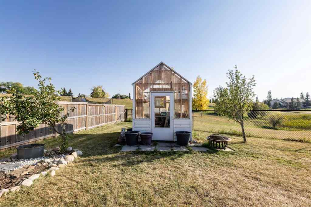 MLS® A2258139 - 5224 48 Street Close  in Madison Park Innisfail, Residential