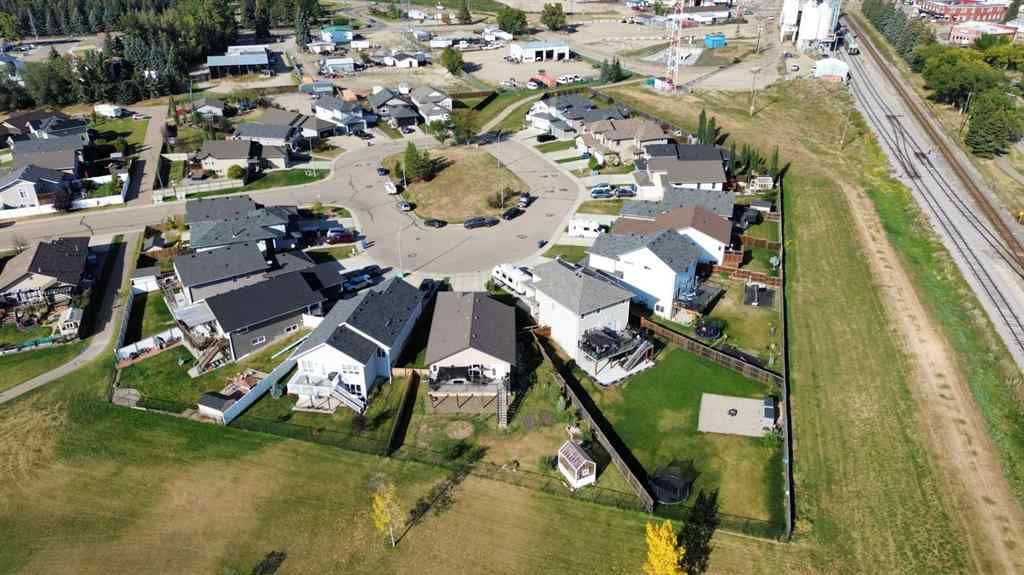 MLS® A2258139 - 5224 48 Street Close  in Madison Park Innisfail, Residential